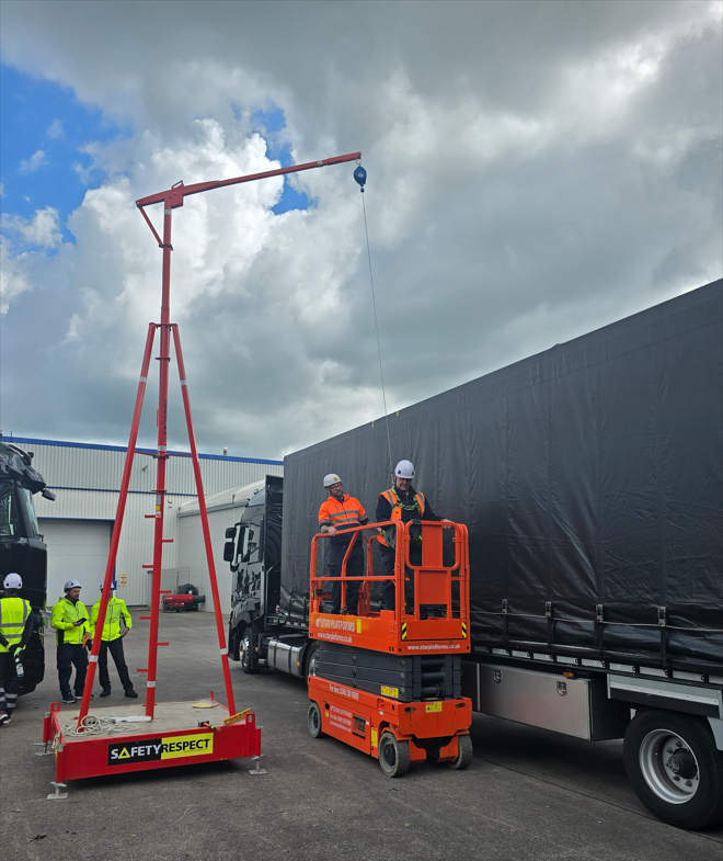 trailersafe unit for working on lorries