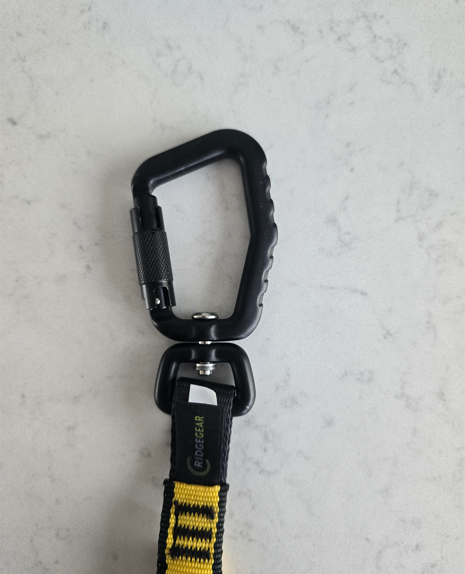 tool lanyard connector