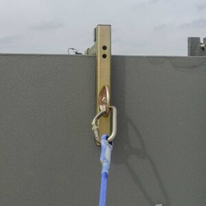 parapet clamp for PERSONAL FALL PROTECTION_safetyrespect