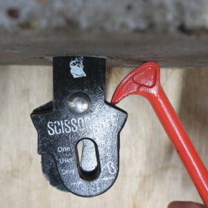 scissorsafe / safety anchor release tool